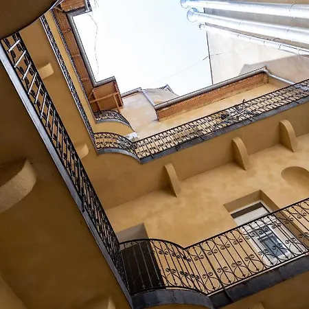 Bohemian In The Centre דירה בודפשט