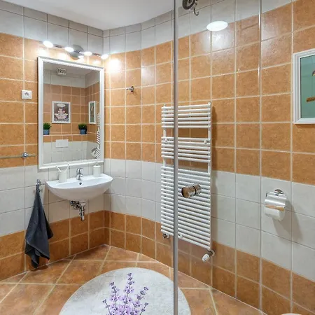 Apartment Bohemian In The Centre Budapest